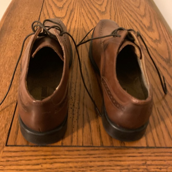 New Stacy Adams Irving Brown Leather Shoes Size 8 - Picture 3 of 5